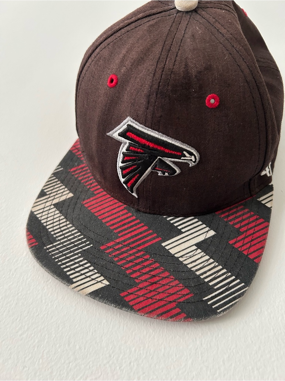 47 Brand Black & Red Flat Brim Cap
